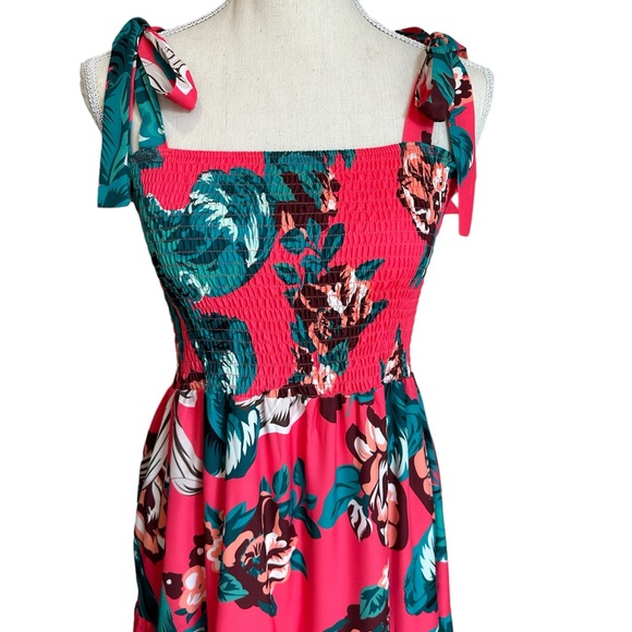 RELISTED * Floral Smocked Bust Tie Straps Floor Length Maxi Dress Women’s Size S - Picture 2 of 10